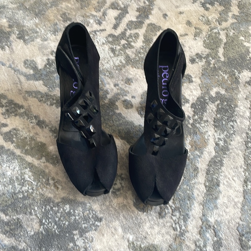Pedro Garcia Heels